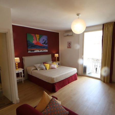 Toledo Boutique Studio Apartments Неаполь Екстер'єр фото