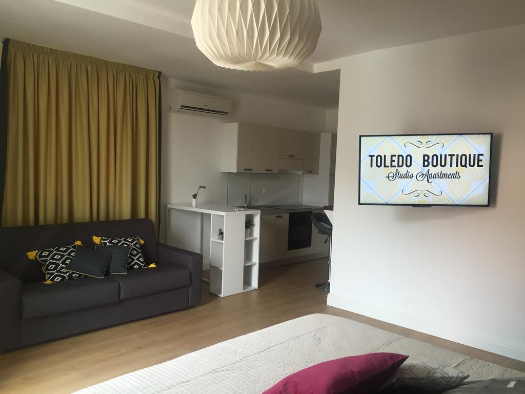 Toledo Boutique Studio Apartments Неаполь Екстер'єр фото